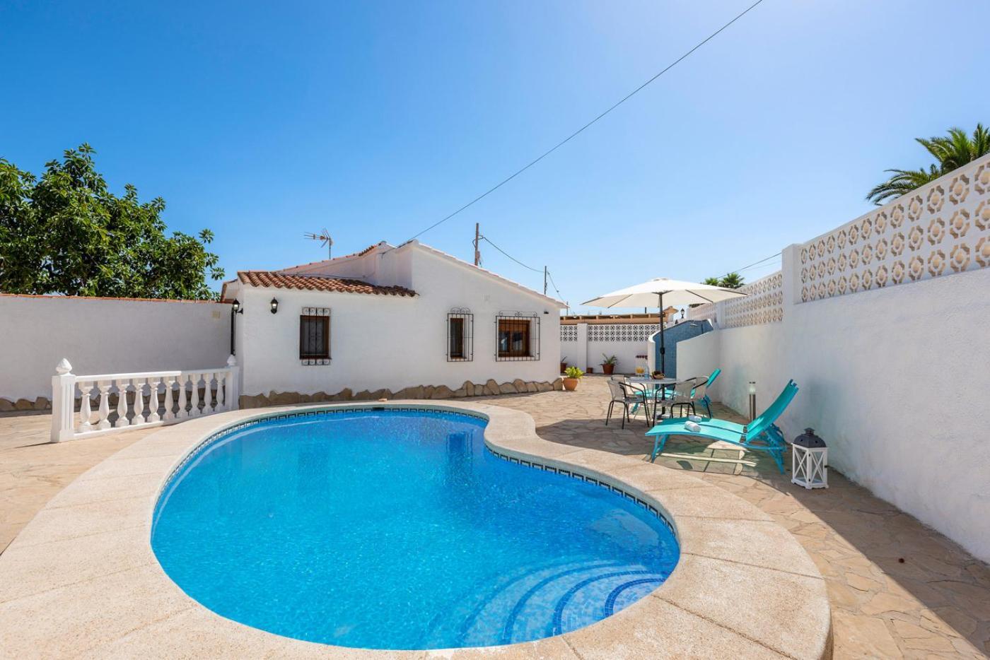 Villa Maeva - Plusholidays Калпе Екстериор снимка