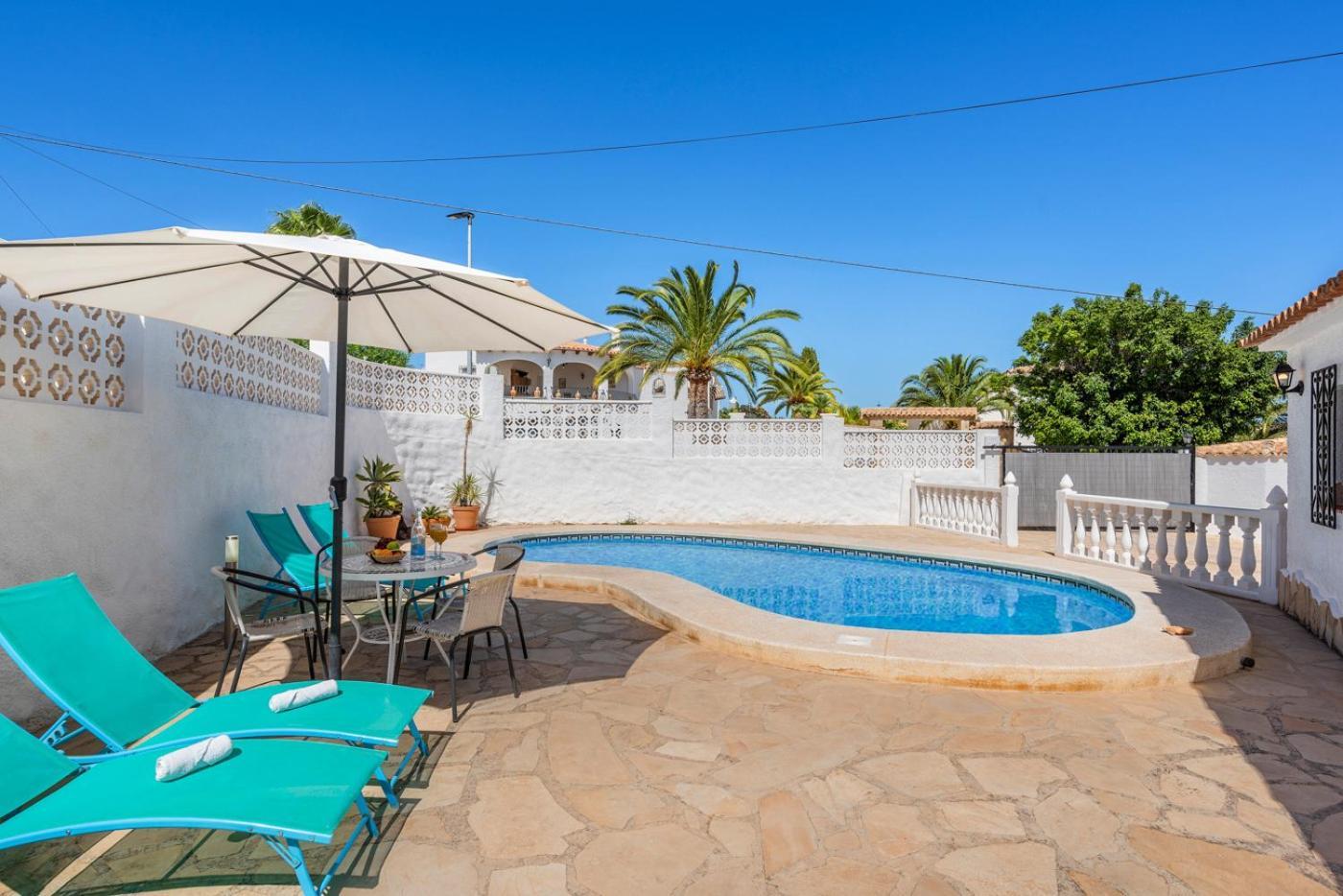 Villa Maeva - Plusholidays Калпе Екстериор снимка