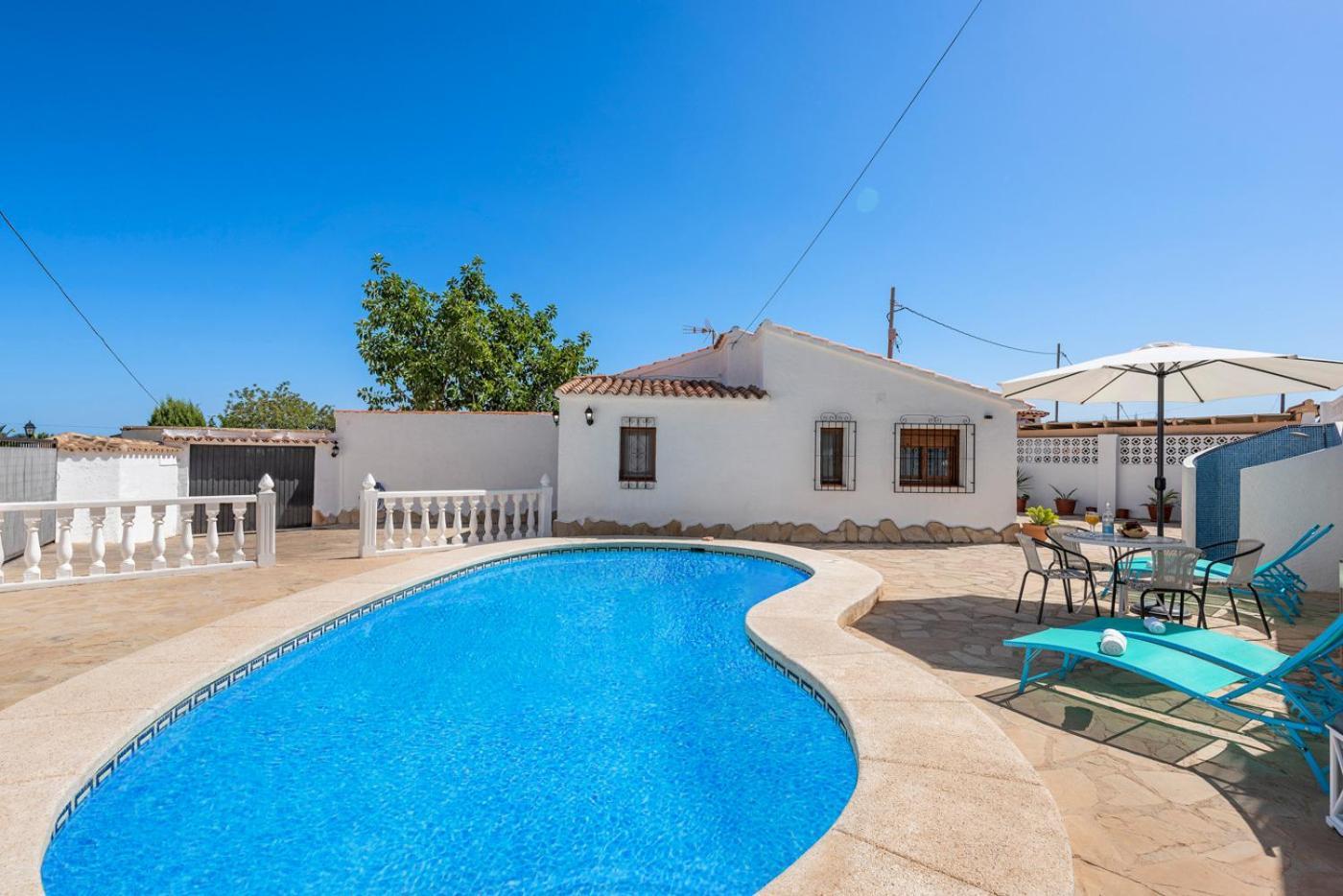 Villa Maeva - Plusholidays Калпе Екстериор снимка